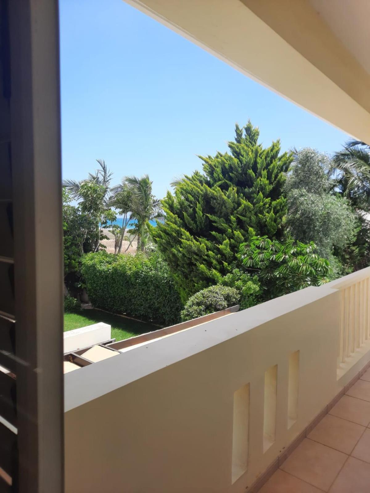 Villa Larnaca Bay Resort Voroklini Exteriér fotografie